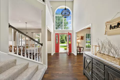 16801 Interlachen Blvd, Lakeville, MN 55044