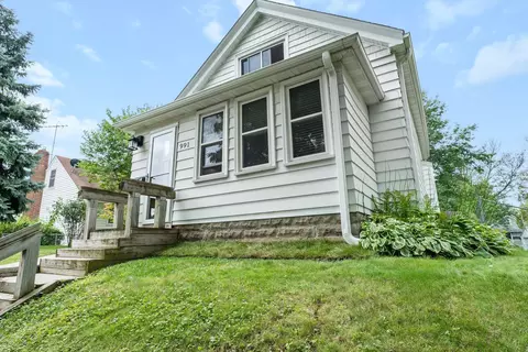 991 Livingston Ave, West Saint Paul, MN 55118