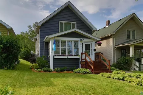 4411 W 8th St, Duluth, MN 55807