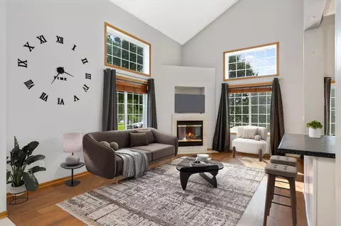 6800 Pine Crest Trl S, Cottage Grove, MN 55016