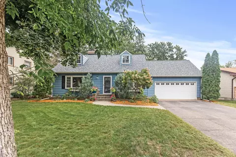 4728 Sharon Ln, White Bear Lake, MN 55110