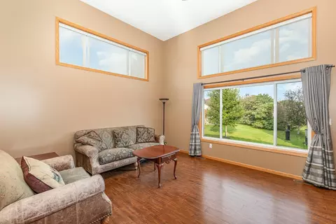 15548 Cherry Path, Rosemount, MN 55068 photo 2