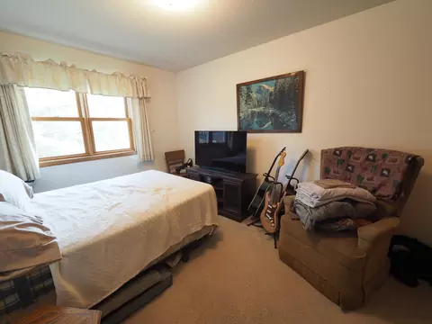 501 5th St E, Wanamingo, MN 55983 photo 6