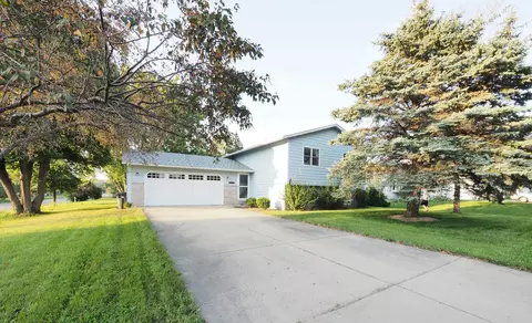 501 5th St E, Wanamingo, MN 55983