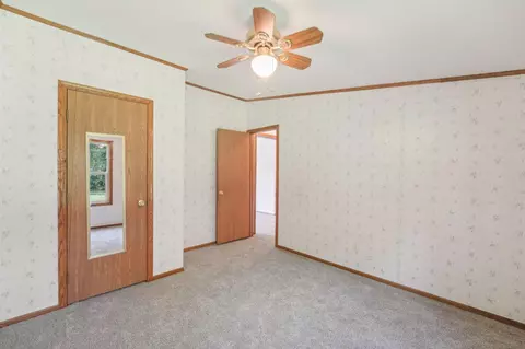 422 5th E, Centuria, WI 54824 photo 10