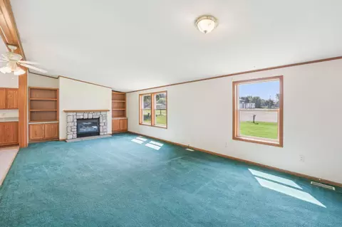 422 5th E, Centuria, WI 54824 photo 4