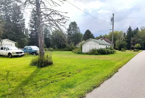 10 5th Ave SW, Cook, MN 55723