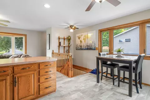 2133 Marble Ln, Eagan, MN 55122 photo 6