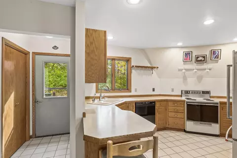 2900 County Road 19, Maple Plain, MN 55359 photo 8