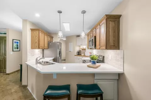 3635 Saint Francis Way #D, Eagan, MN 55123 photo 8