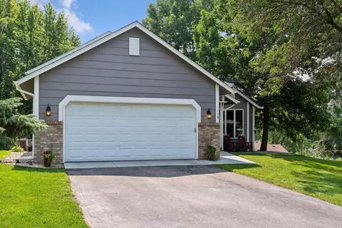 115 Meadow Dr, Loretto, MN 55357 photo 3
