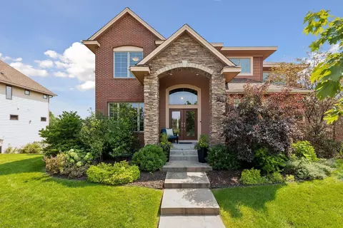 5150 Upland Ln N, Plymouth, MN 55446