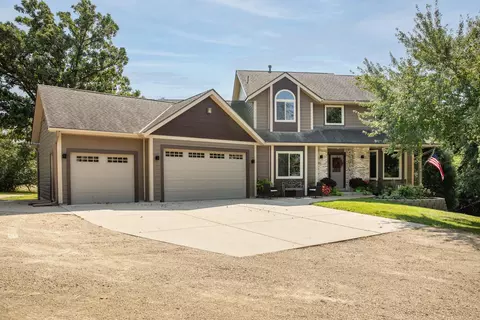23018 Lewiston Blvd, Hampton, MN 55031 photo 4