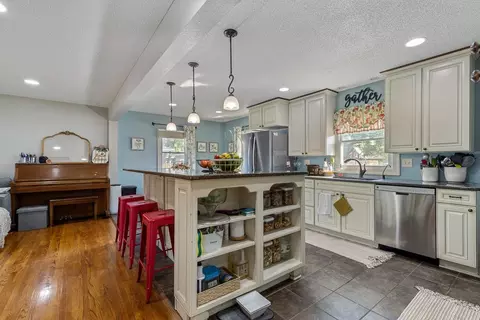 805 Brian St, Marshall, MN 56258 photo 20