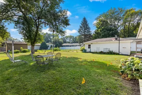 805 Brian St, Marshall, MN 56258 photo 5