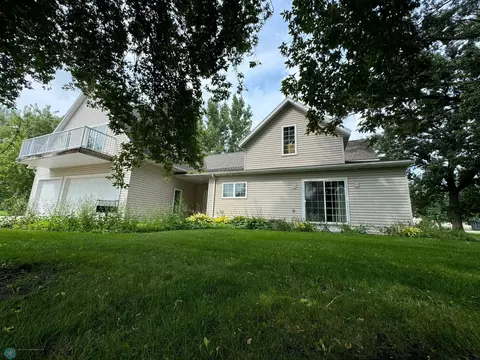 140 3rd Ave S, Kindred, ND 58051 photo 38