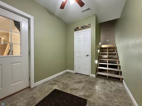 140 3rd Ave S, Kindred, ND 58051 photo 4