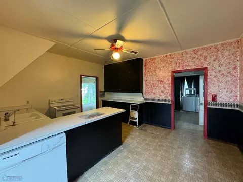 140 3rd Ave S, Kindred, ND 58051 photo 25