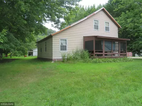 n2975 985th Street, Diamond Bluff, WI 54014