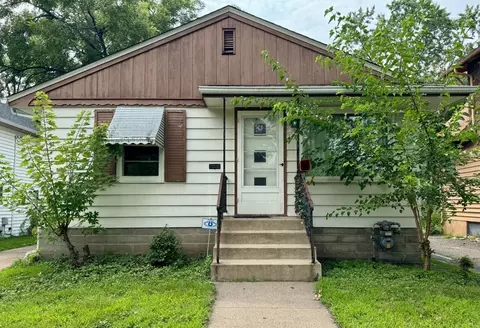 951 May St, Saint Paul, MN 55116