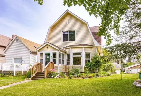 4826 W 6th St, Duluth, MN 55807