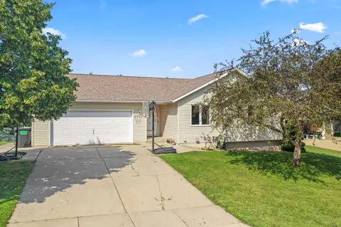 4217 8th St NW, Rochester, MN 55901