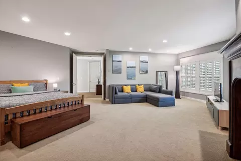 Bedroom - 20735 Linwood Rd, Excelsior, MN 55331 photo 4 of 4