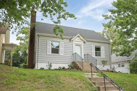 3723 Thomas Ave N, Minneapolis, MN 55412