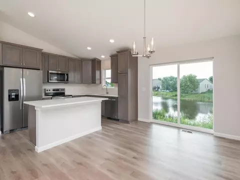 2123 River Bend Trl, Mayer, MN 55360 photo 10