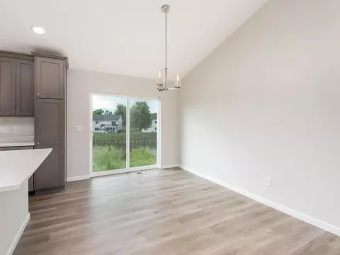 2123 River Bend Trl, Mayer, MN 55360 photo 9