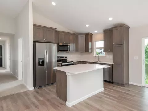 2123 River Bend Trl, Mayer, MN 55360 photo 11