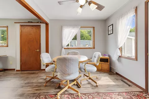 1011 6th St NW, Faribault, MN 55021 photo 9