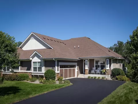 8102 W 132nd St W, Savage, MN 55378