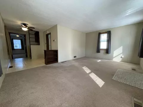 704 11th Ave SW, Austin, MN 55912 photo 10