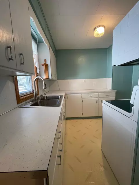 704 11th Ave SW, Austin, MN 55912 photo 15