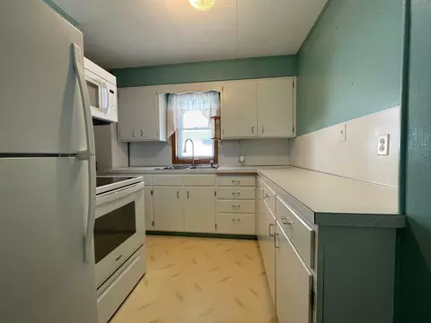 704 11th Ave SW, Austin, MN 55912 photo 13