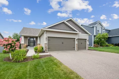 815 Bur Oak Ln, Watertown, MN 55388