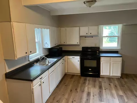 201 3rd Ave N, Waldorf, MN 56091 photo 9