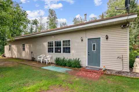 1988 County Road 8, Holyoke, MN 55749
