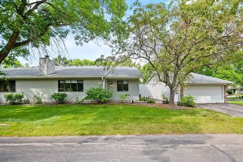 9311 Ranchview Ln N, Maple Grove, MN 55369