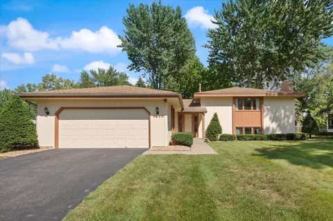 3610 Union Terrace Ln N, Plymouth, MN 55441