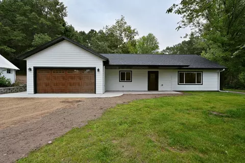 610 3rd St, Spooner, WI 54801
