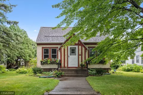 2807 Arthur St NE, Minneapolis, MN 55418
