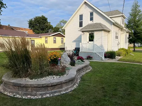 402 Poplar Ave N, Canby, MN 56220