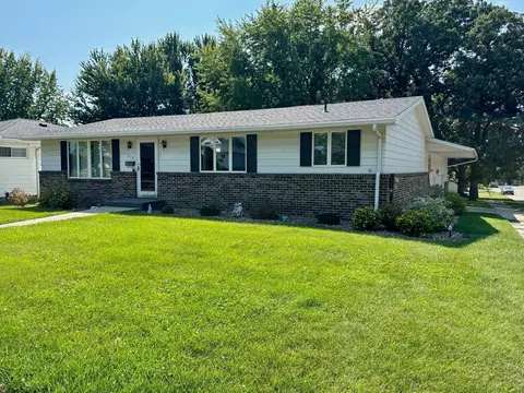 219 4th St NW, Adams, MN 55909