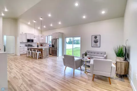 111 Annies Way, Mapleton, ND 58059 photo 18