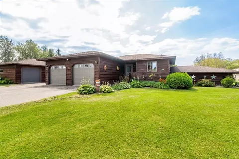 3728 E 7th St, Superior, WI 54880