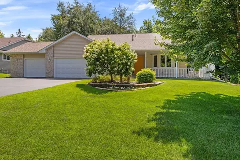 1974 118th Ave NE, Blaine, MN 55449