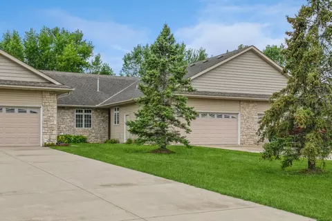 3774 Majestic Ln, Prior Lake, MN 55372