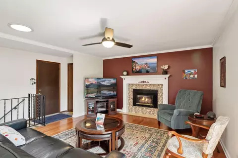 7425 W 105th St, Bloomington, MN 55438 photo 12